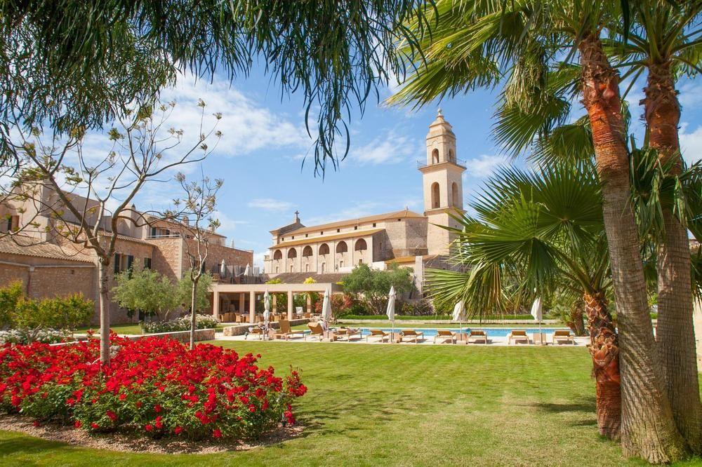 Hotel Ca'N Bonico Ses Salines  Bagian luar foto