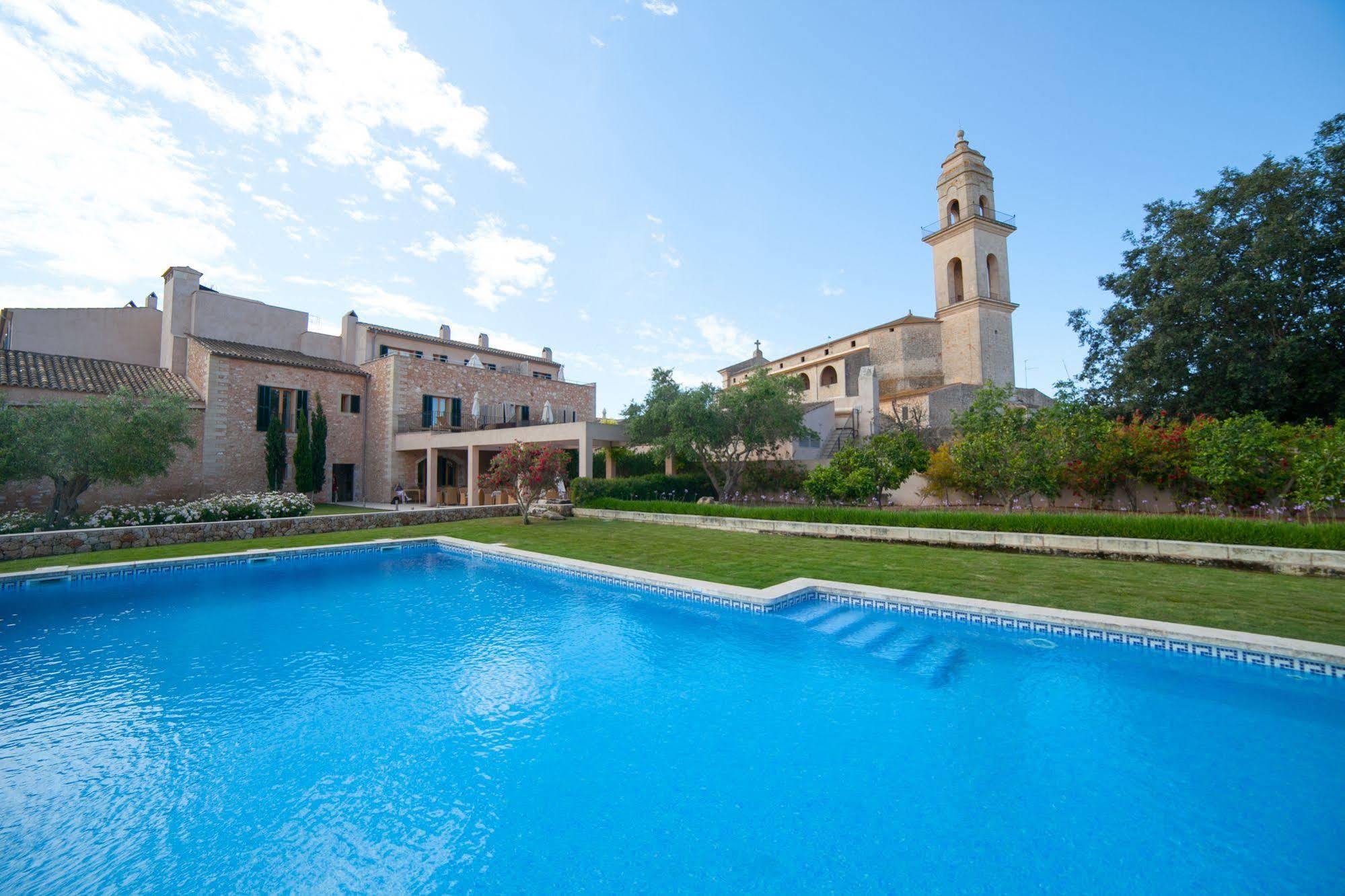 Hotel Ca'N Bonico Ses Salines  Bagian luar foto